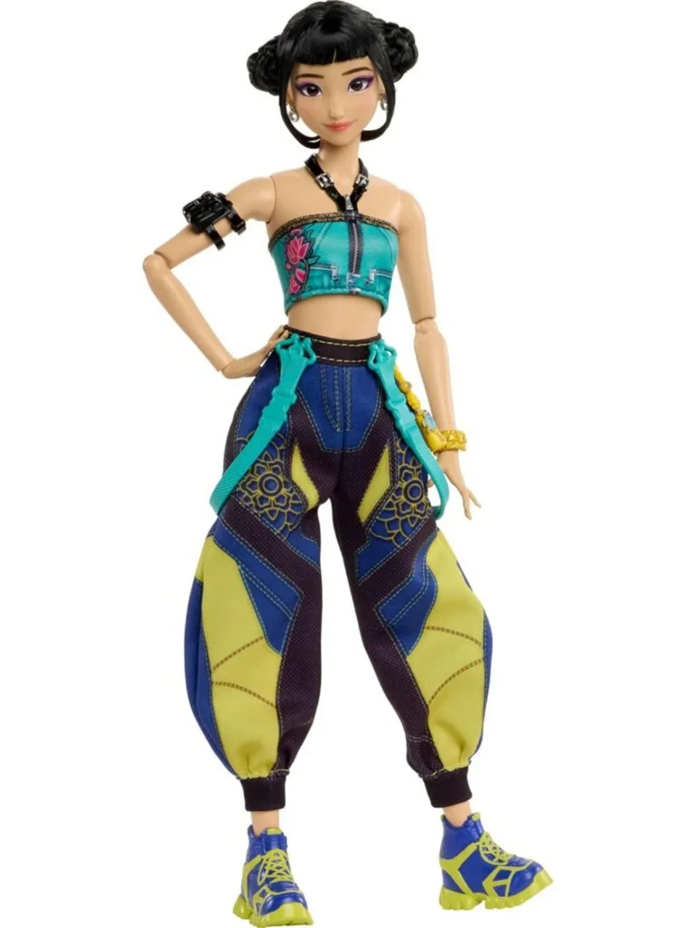 Kpop-Inspired Demon Hunter Fashion Doll - HUNTR/X Zoey Collectible Figure